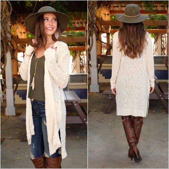 ✨LAST ONE✨Cream Soft and Cozy Knit Cardigan - Picture 3 of 4